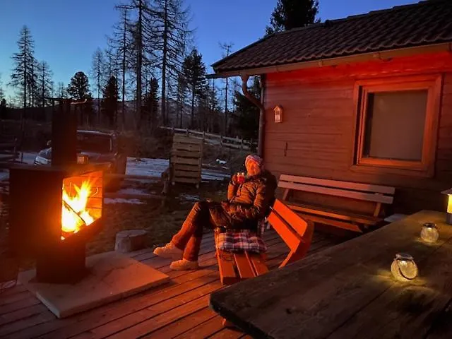 Almvilla הוכרינדל