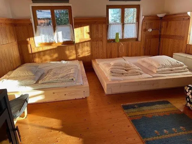 Almvilla * הוכרינדל